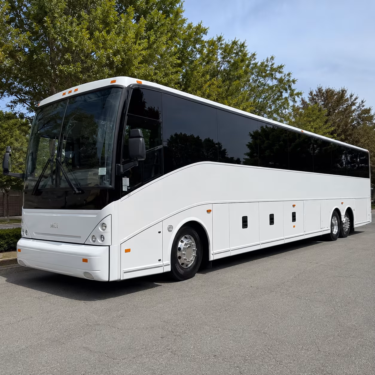 how the distance and duration of your trip affect charter bus rates in portsmouth